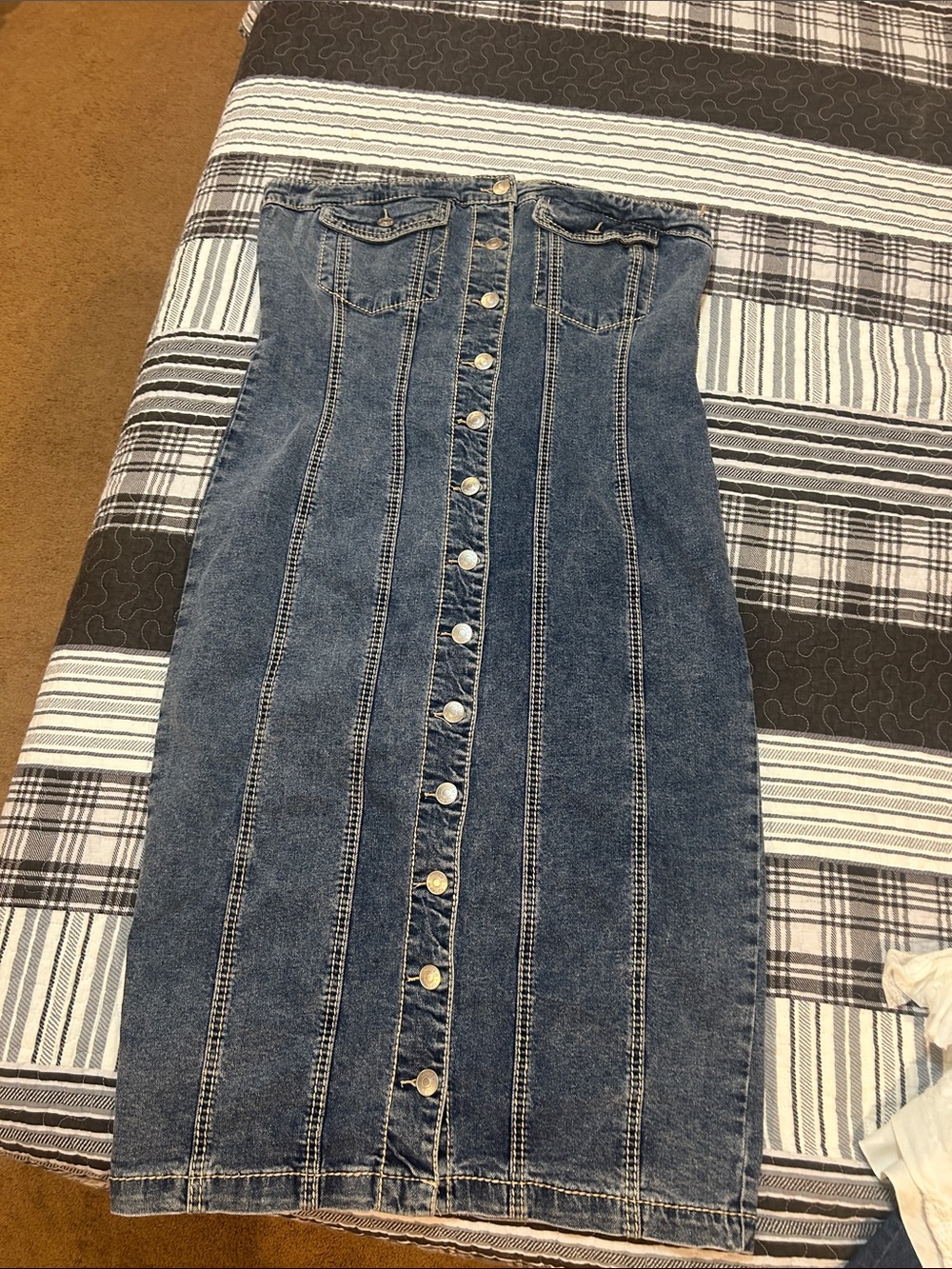 Forever 21 Strapless Button-Front Denim Midi Dress - Blue
